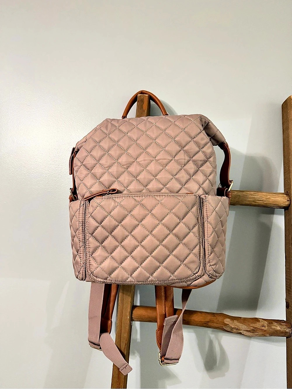 Tommy Bahama Quilted Diamond Stitch Backpack / Travel & Diaper Bag
